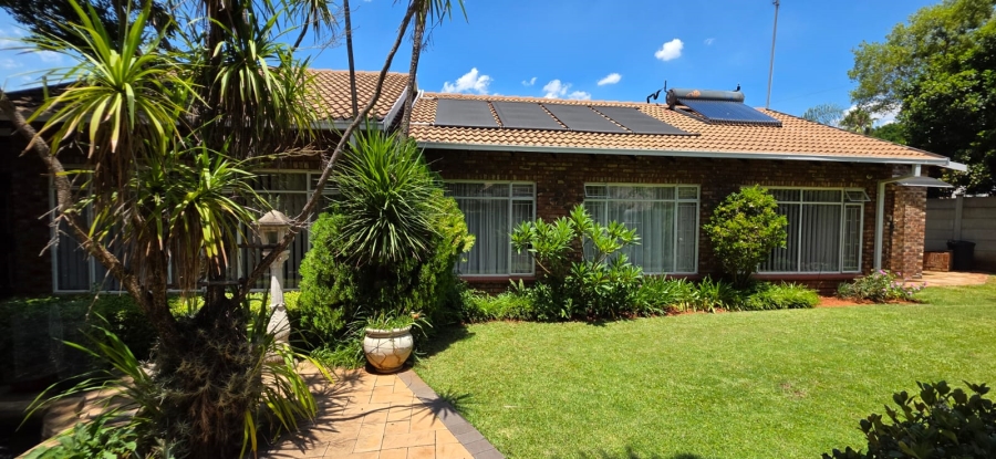 3 Bedroom Property for Sale in Doringkruin North West